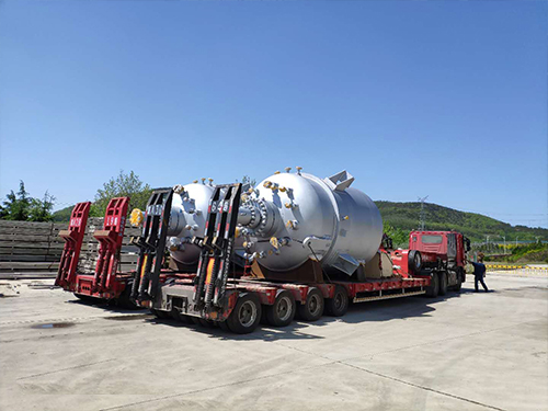 國內(nèi)較早融化工機械和精細(xì)化工研發(fā)、生產(chǎn)為一體的專業(yè)生產(chǎn)廠家